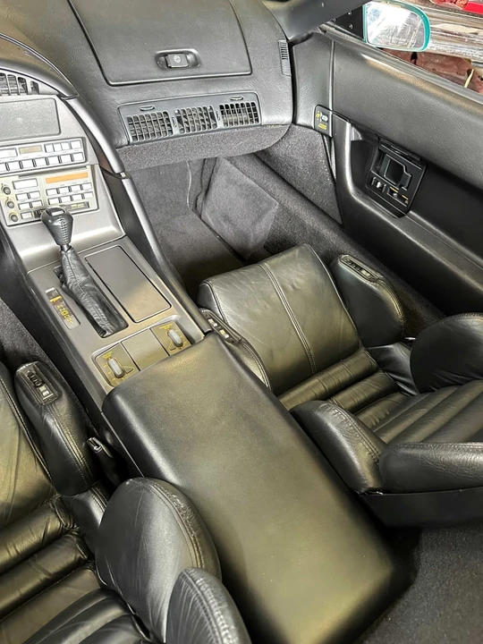 1990 Chevrolet Corvette C4 - Image 10 of 14
