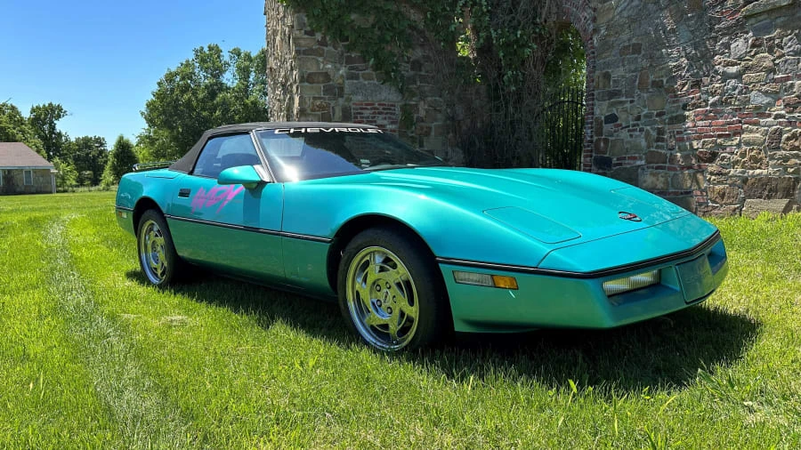 1990 Chevrolet Corvette C4 - Image 4 of 14