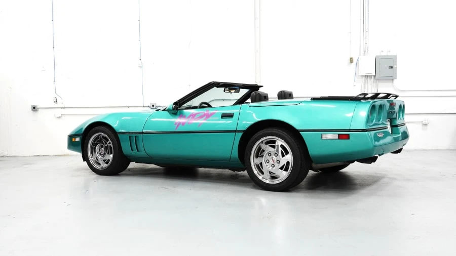 1990 Chevrolet Corvette C4 - Image 9 of 31