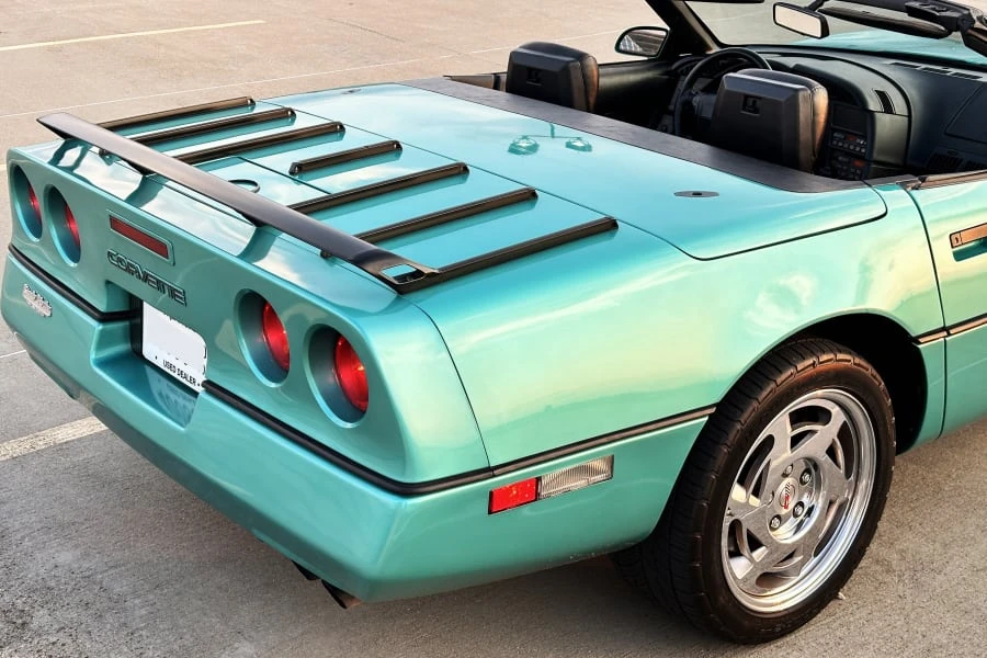 1990 Chevrolet Corvette C4 - Image 18 of 31