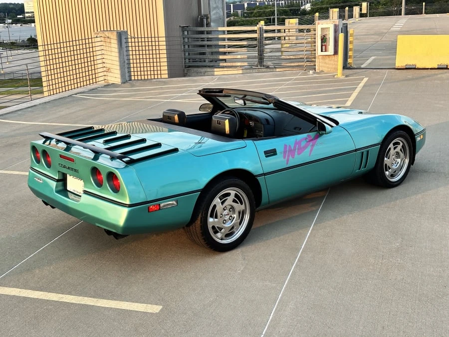 1990 Chevrolet Corvette C4 - Image 13 of 31