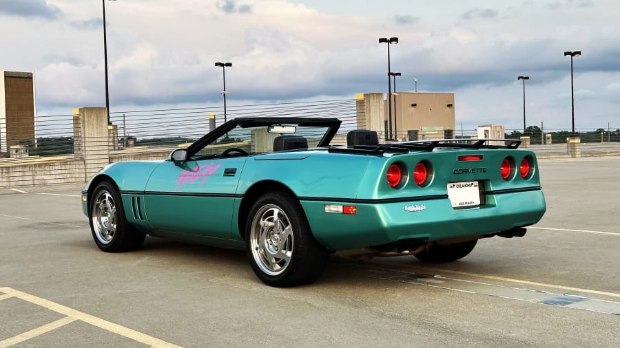 1990 Chevrolet Corvette C4 - Image 3 of 31