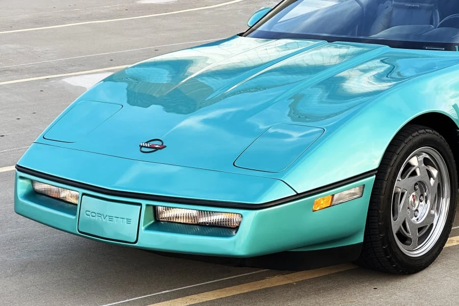 1990 Chevrolet Corvette C4 - Image 17 of 31