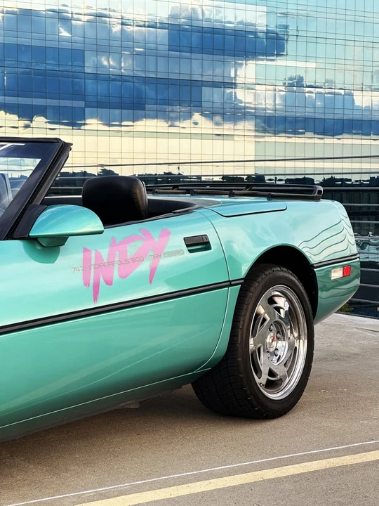 1990 Chevrolet Corvette C4 - Image 21 of 31