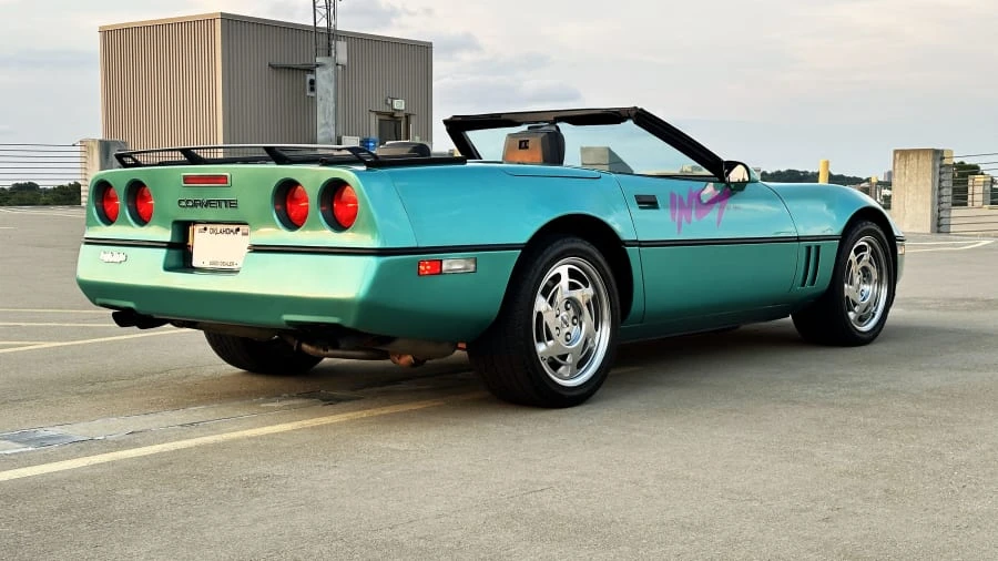 1990 Chevrolet Corvette C4 - Image 12 of 31