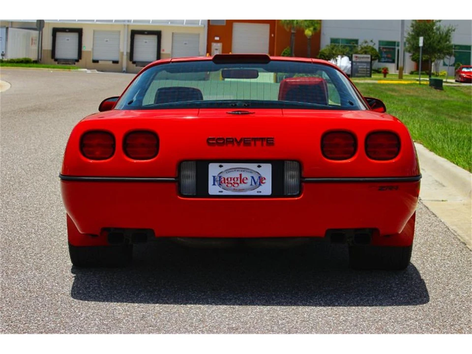 1990 Chevrolet Corvette C4 - Image 2 of 13