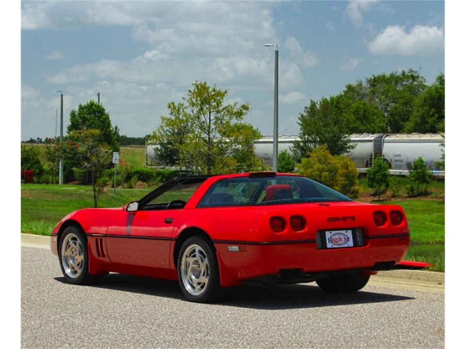 1990 Chevrolet Corvette C4 - Image 3 of 13
