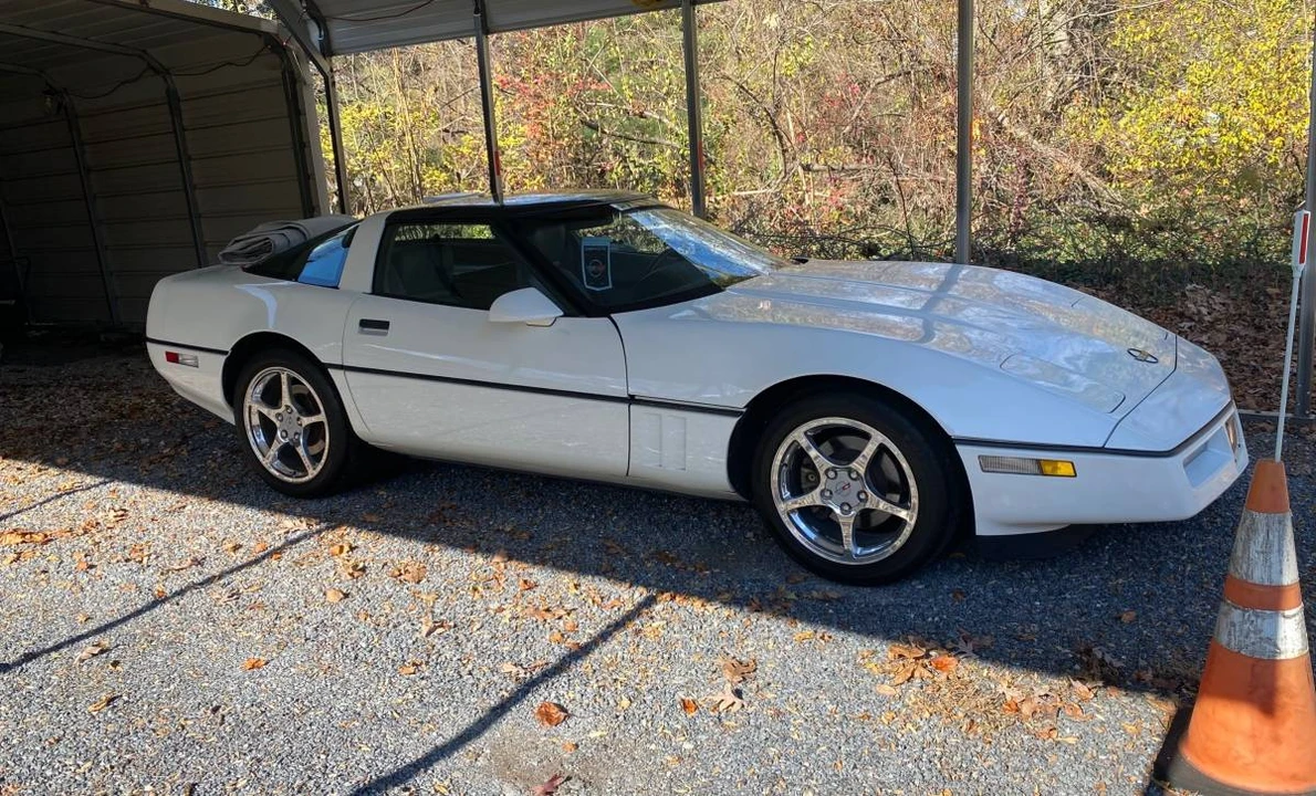 1990 Chevrolet Corvette C4 - Image 2 of 4