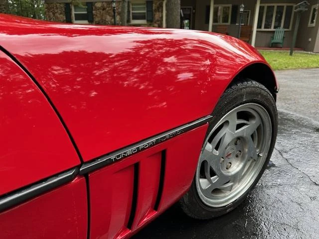 1990 Chevrolet Corvette C4 - Image 6 of 10