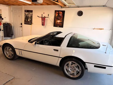 1990 Chevrolet Corvette C4 - Image 2 of 13