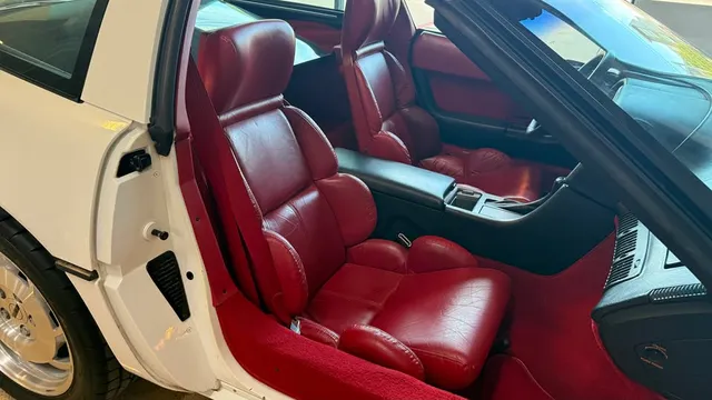 1990 Chevrolet Corvette C4 - Image 2 of 2