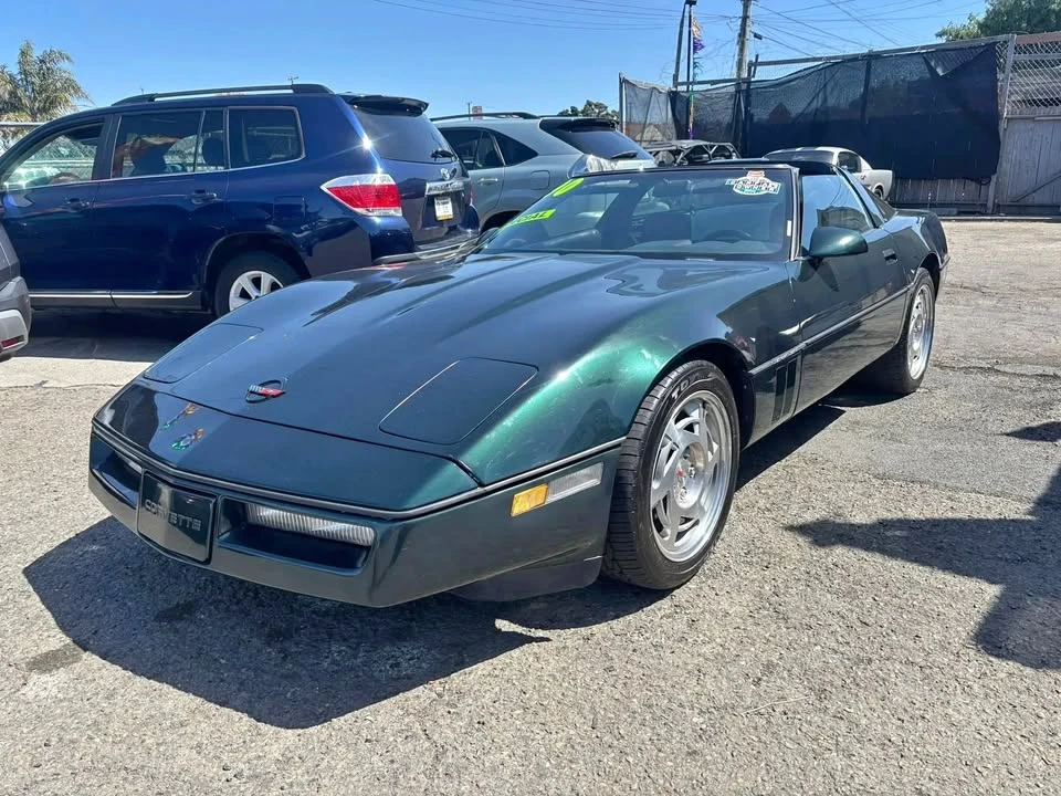 1990 Chevrolet Corvette C4 - Image 1 of 8