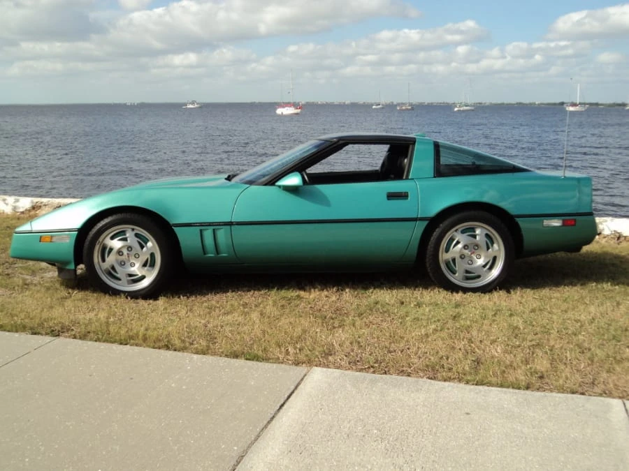 1990 Chevrolet Corvette C4 - Image 2 of 8