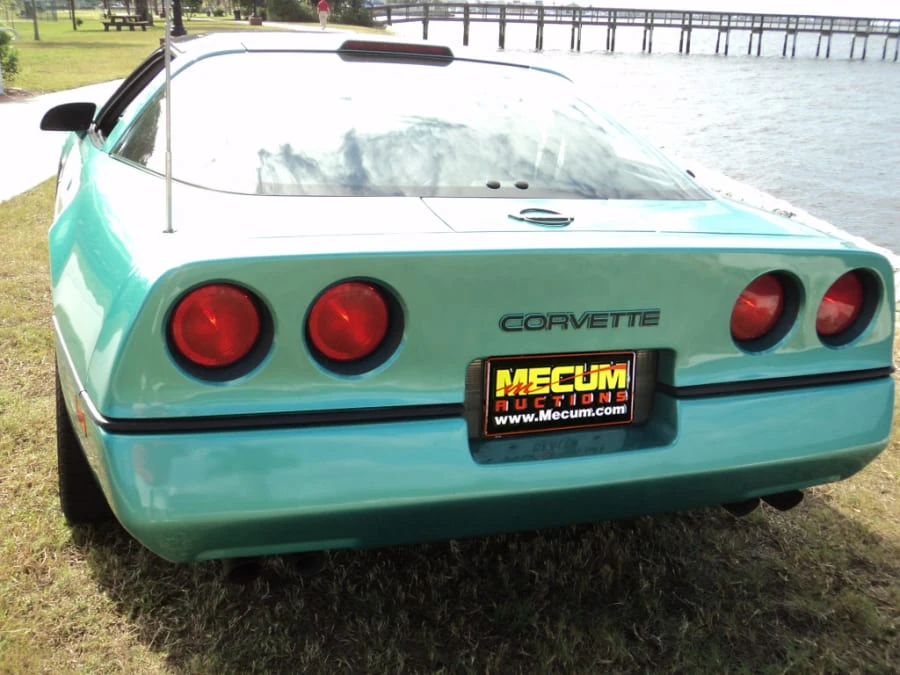 1990 Chevrolet Corvette C4 - Image 3 of 8