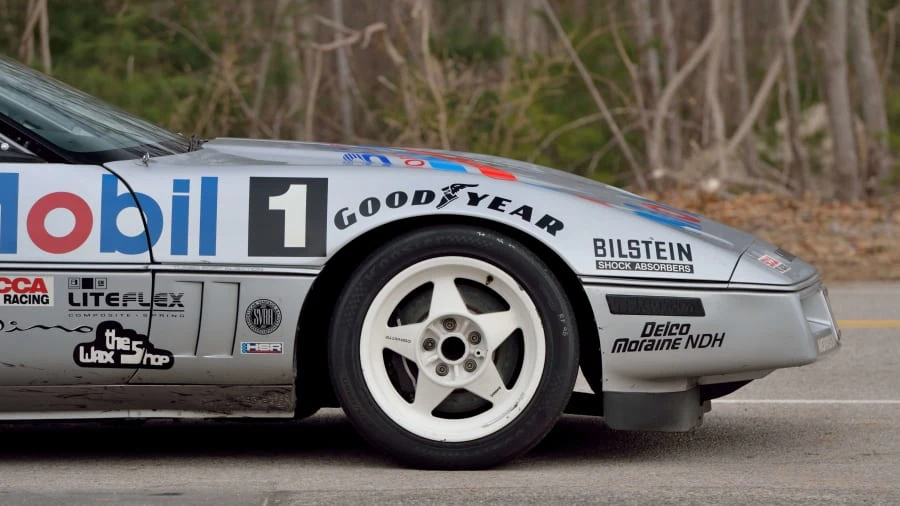 1990 Chevrolet Corvette C4 - Image 19 of 27