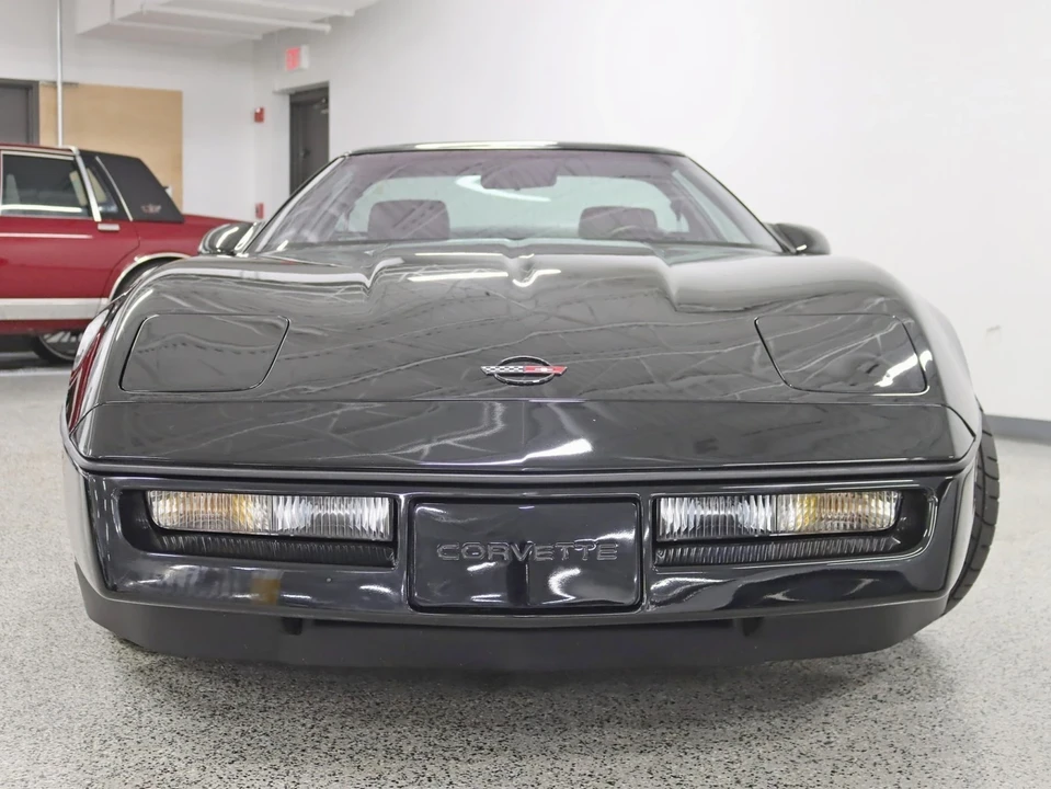1990 Chevrolet Corvette C4 - Image 11 of 21