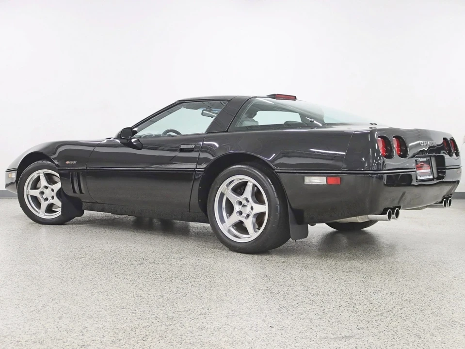 1990 Chevrolet Corvette C4 - Image 12 of 21
