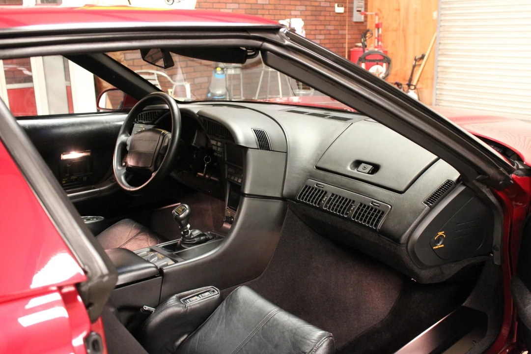 1990 Chevrolet Corvette C4 ZR1 - Image 8 of 27