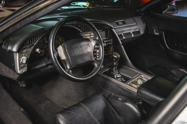 1990 Chevrolet Corvette C4 ZR1 - Image 5 of 7