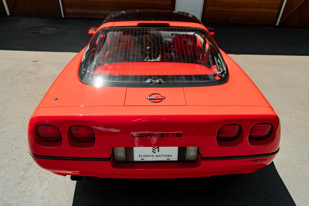 1990 Chevrolet Corvette C4 ZR1 - Image 17 of 31