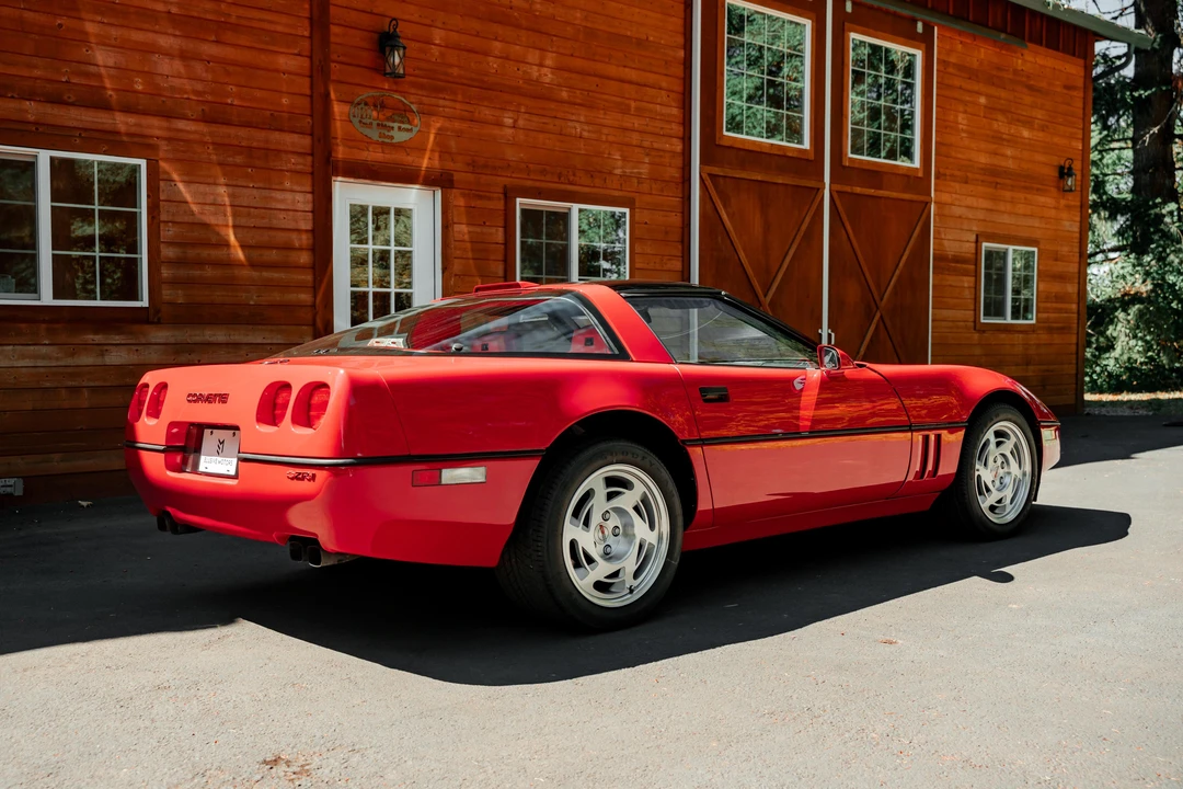 1990 Chevrolet Corvette C4 ZR1 - Image 20 of 31