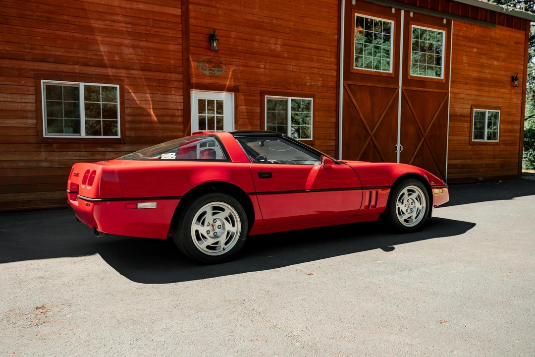 1990 Chevrolet Corvette C4 ZR1 - Image 21 of 31