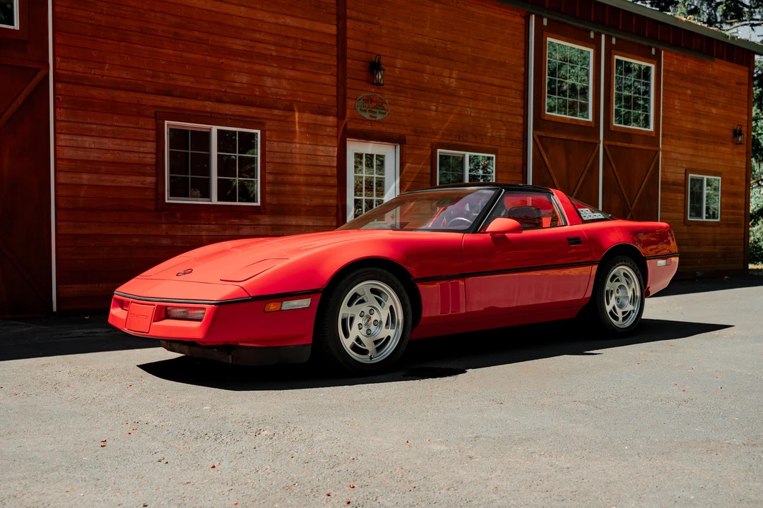 1990 Chevrolet Corvette C4 ZR1 - Image 13 of 31