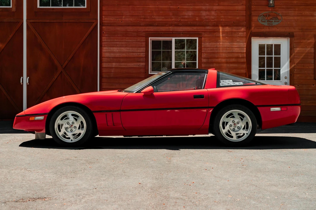 1990 Chevrolet Corvette C4 ZR1 - Image 3 of 31
