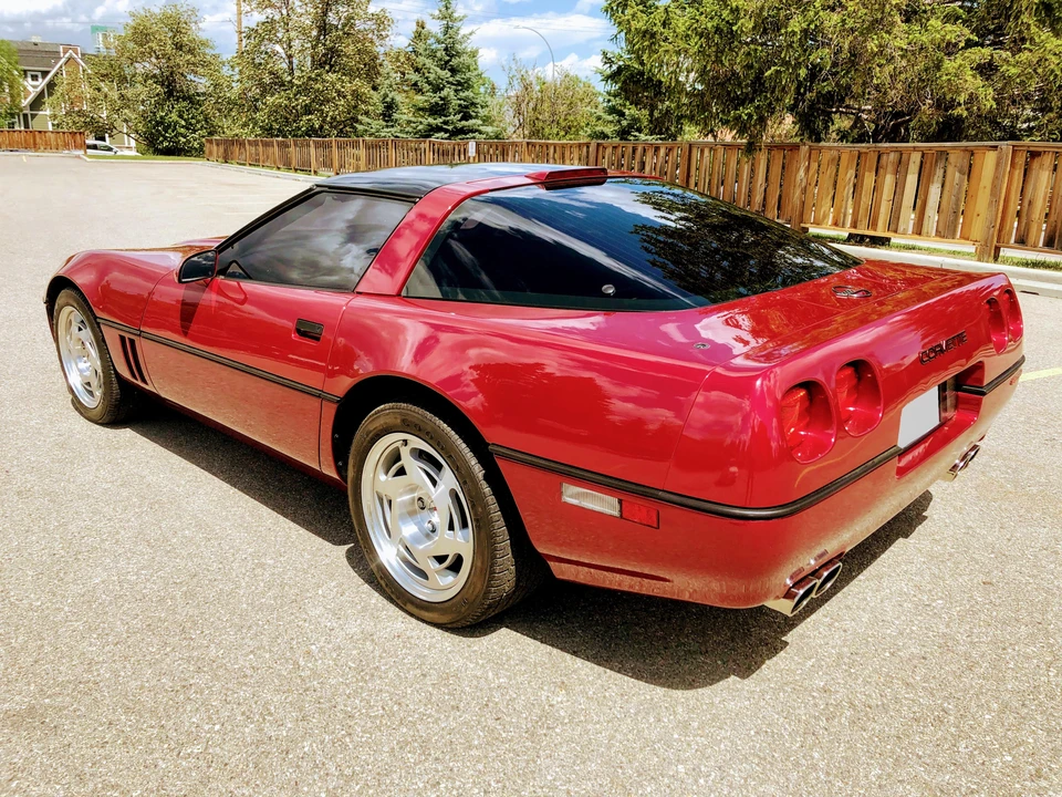 1990 Chevrolet Corvette C4 ZR1 - Image 10 of 31