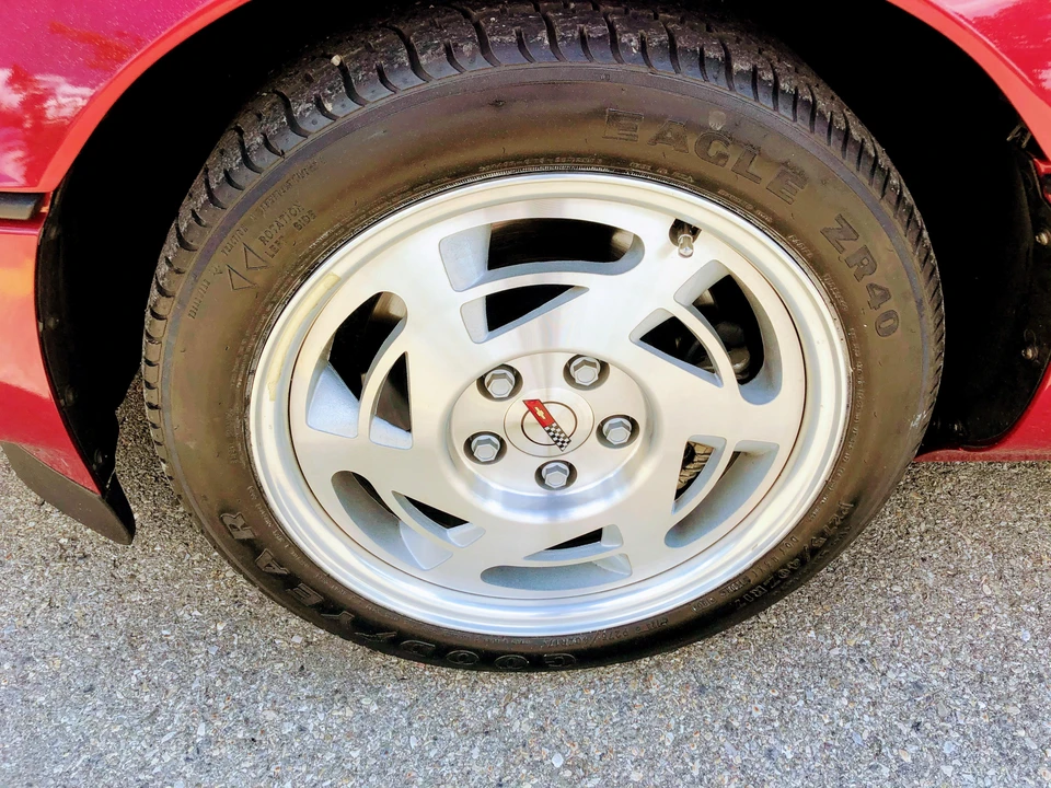 1990 Chevrolet Corvette C4 ZR1 - Image 22 of 31