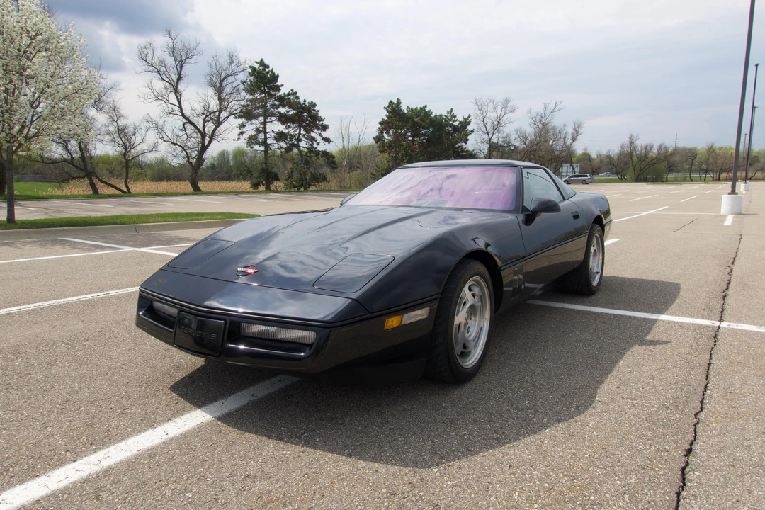 1990 Chevrolet Corvette C4 ZR1 - Image 14 of 31