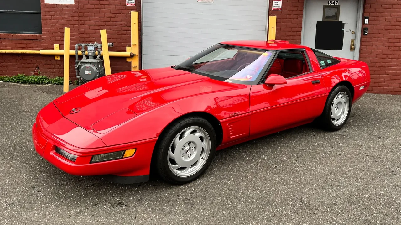 1990 Chevrolet Corvette C4 ZR1 - Image 3 of 6