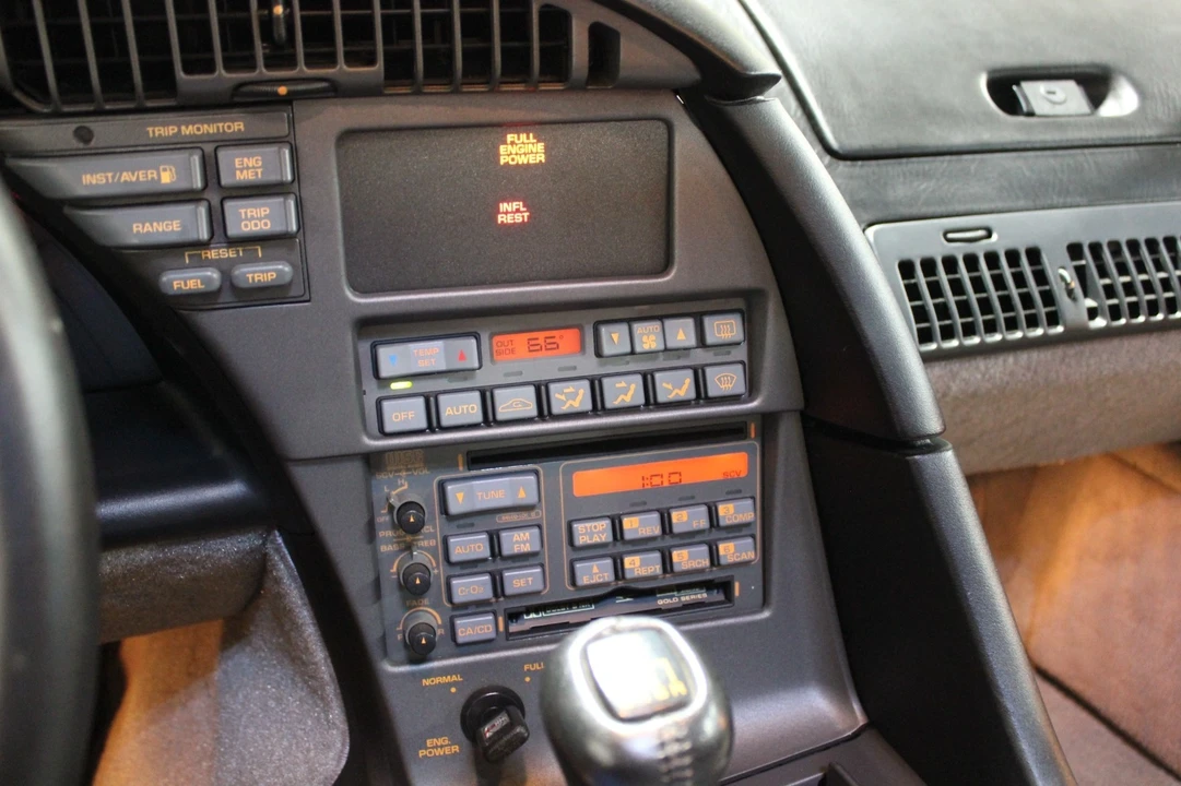 1990 Chevrolet Corvette C4 ZR1 - Image 20 of 21