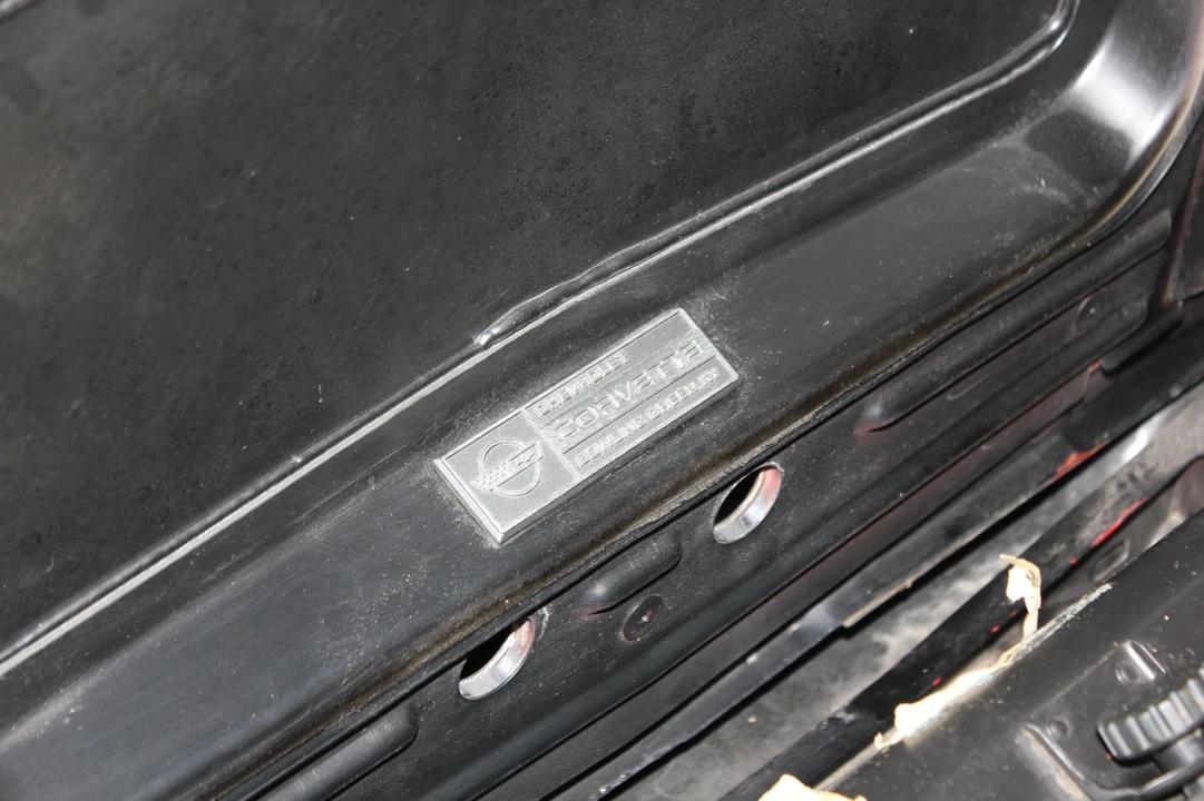 1990 Chevrolet Corvette C4 ZR1 - Image 17 of 21