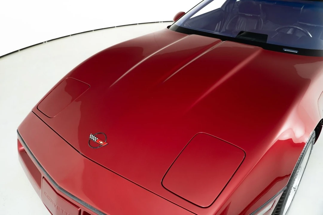 1990 Chevrolet Corvette C4 ZR1 - Image 8 of 12