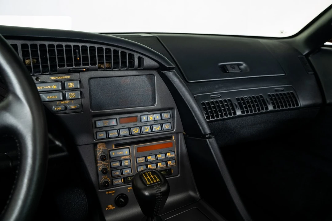 1990 Chevrolet - Image 30 of 31