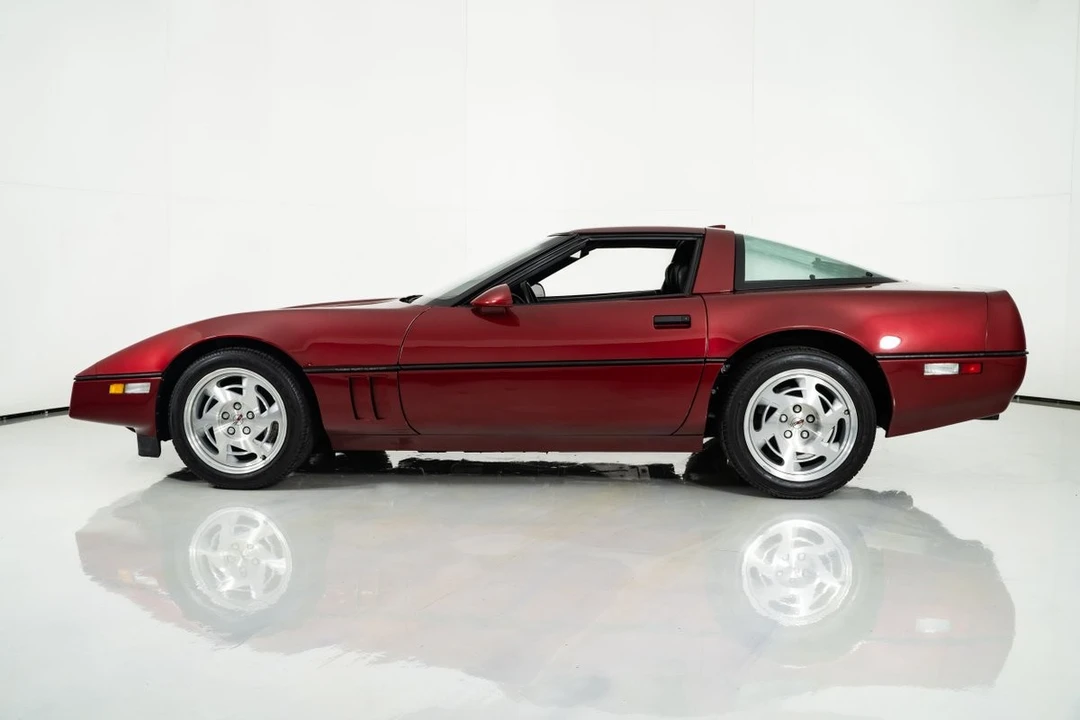 1990 Chevrolet Corvette C4 ZR1 - Image 9 of 12