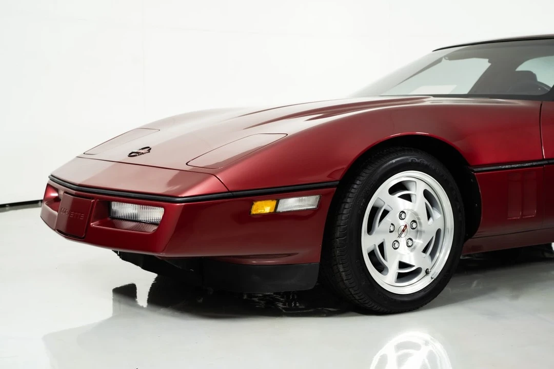 1990 Chevrolet Corvette C4 ZR1 - Image 7 of 12