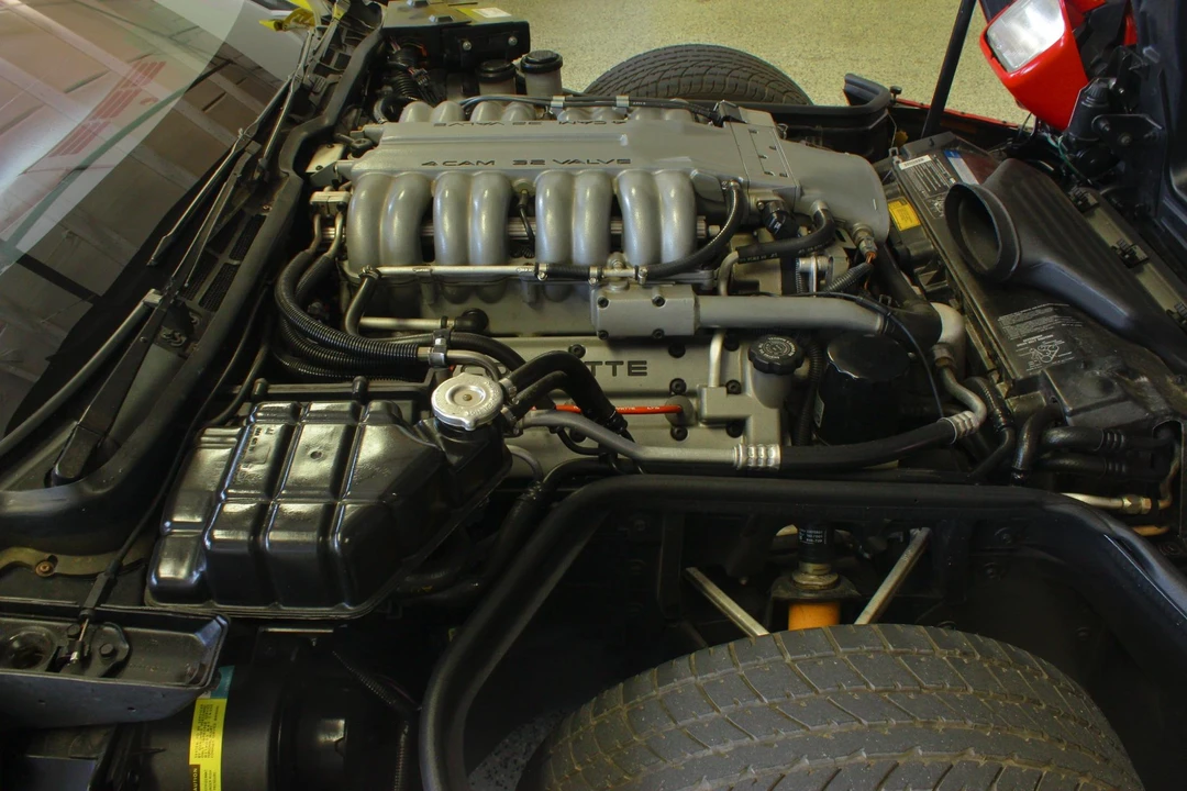 1990 Chevrolet Corvette C4 ZR1 - Image 15 of 31