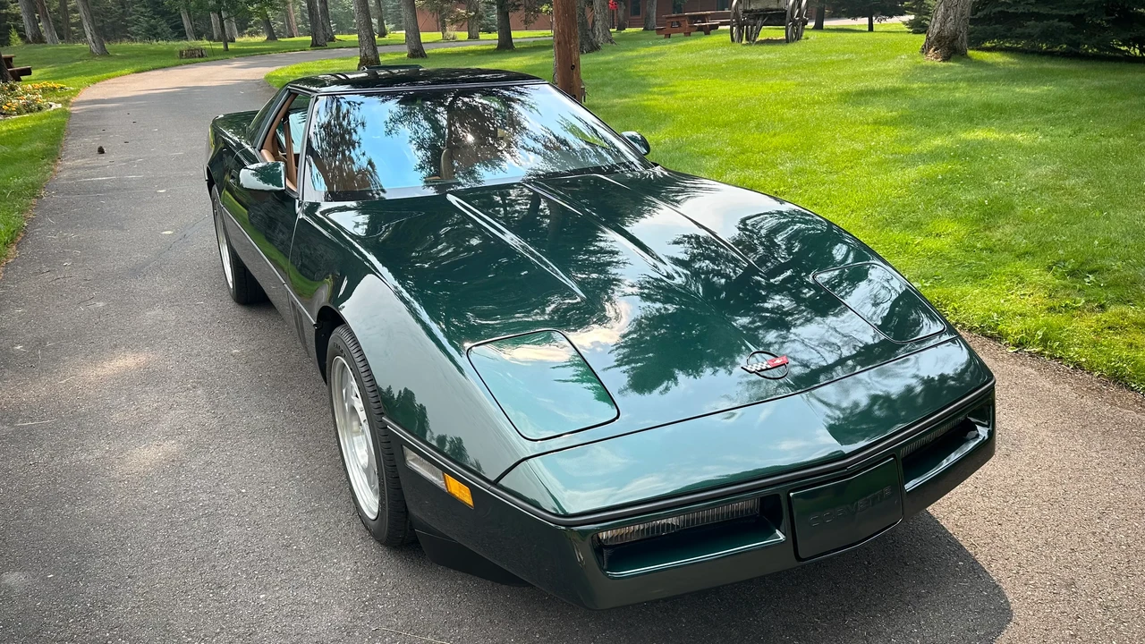 1990 Chevrolet Corvette C4 ZR1 - Image 13 of 31