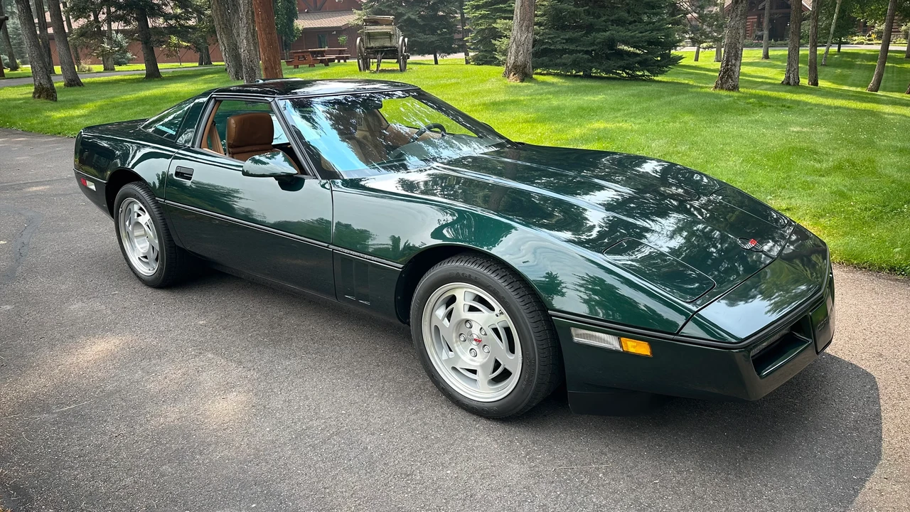 1990 Chevrolet Corvette C4 ZR1 - Image 3 of 31