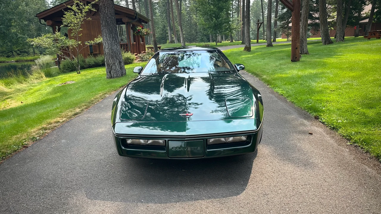 1990 Chevrolet Corvette C4 ZR1 - Image 2 of 31