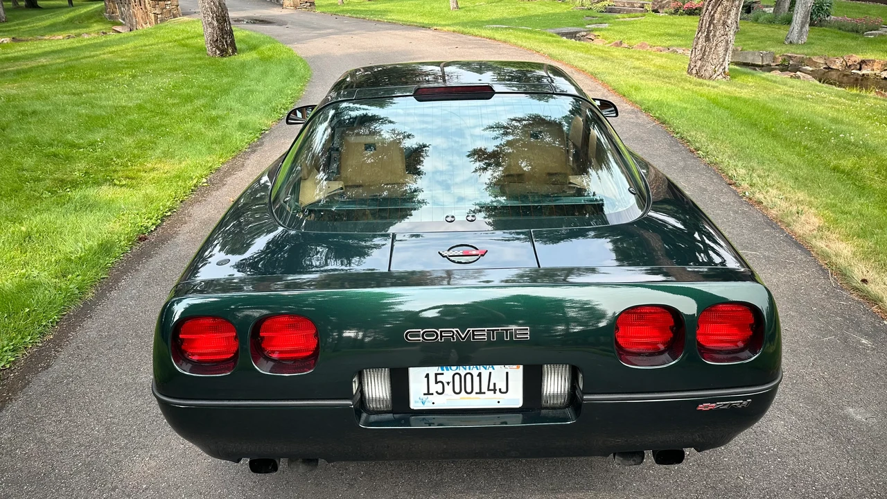 1990 Chevrolet Corvette C4 ZR1 - Image 8 of 31