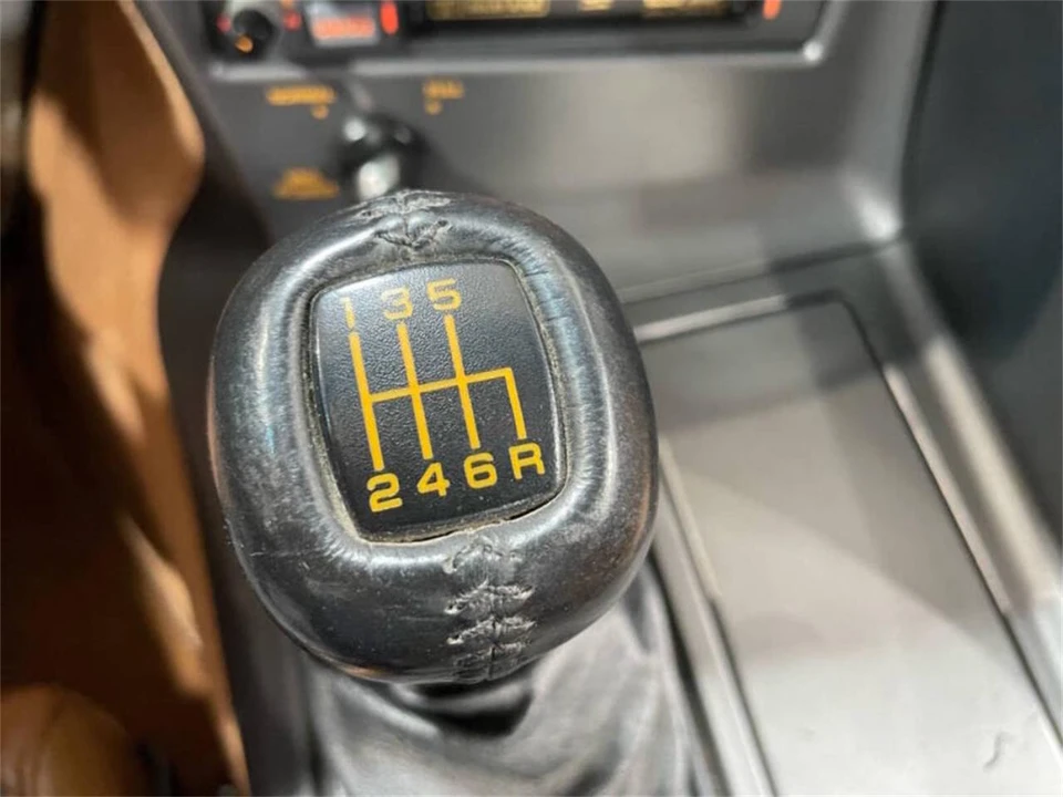 1990 Chevrolet Corvette C4 ZR1 - Image 22 of 31