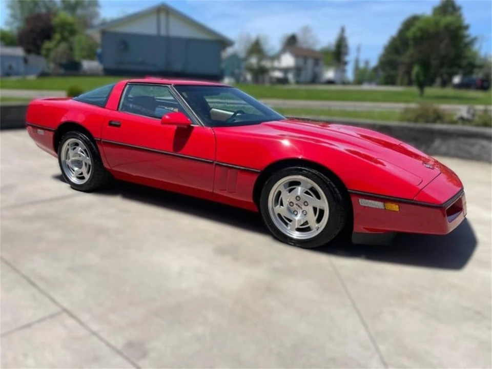 1990 Chevrolet Corvette C4 ZR1 - Image 8 of 31