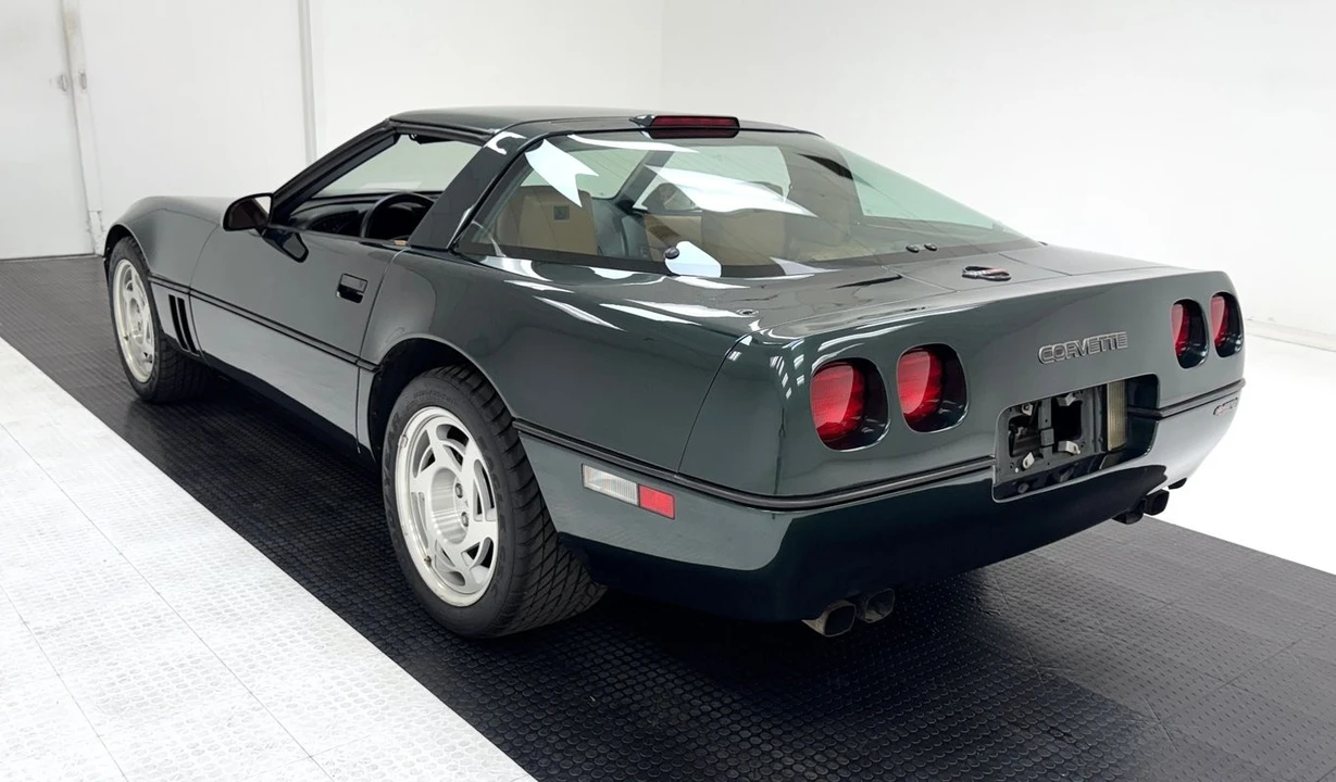 1990 Chevrolet Corvette C4 ZR1 - Image 3 of 31