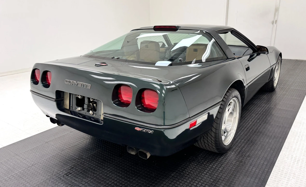 1990 Chevrolet Corvette C4 ZR1 - Image 5 of 31
