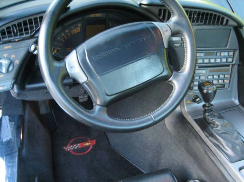 1990 Chevrolet Corvette C4 ZR1 - Image 2 of 13