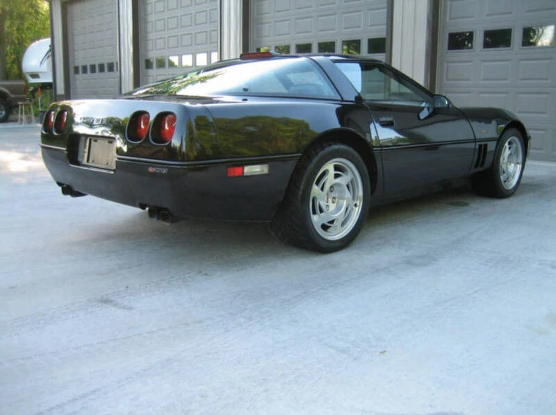1990 Chevrolet Corvette C4 ZR1 - Image 8 of 13