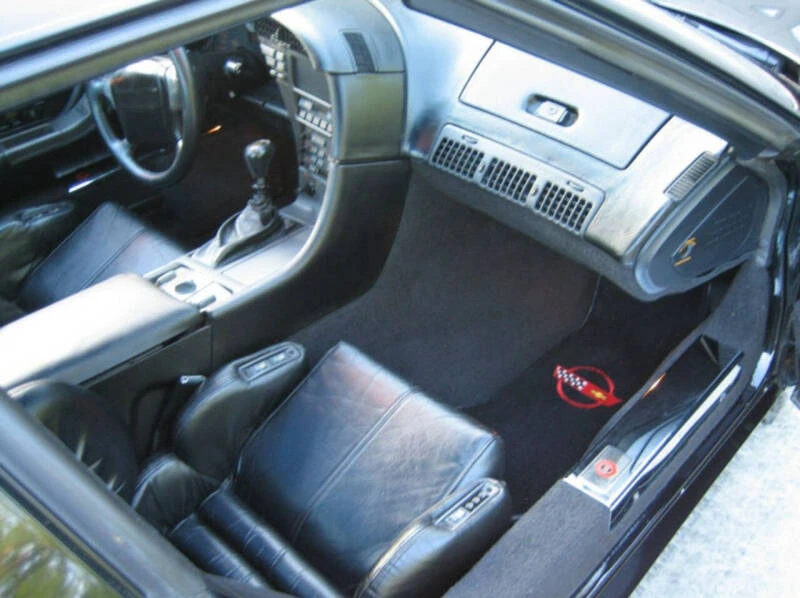 1990 Chevrolet Corvette C4 ZR1 - Image 4 of 13